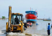 இலங்கையின் முதலாவது படகு இறக்கும் தளம் திறப்பு