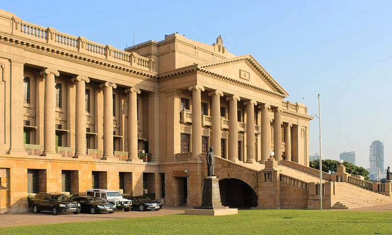 Old_Parliament_Building_Colombo-scaled (1)